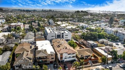 3 - C Street, Condo with 1 bedrooms, 1 bathrooms and 1 parking in San Diego CA | Image 2