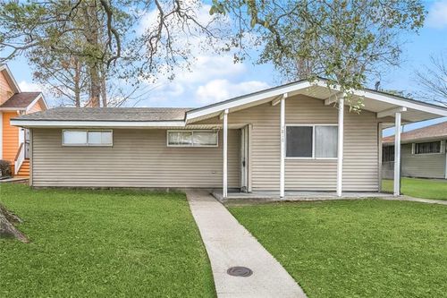 4818 Lancelot Drive, New Orleans, LA, 70127 | Card Image