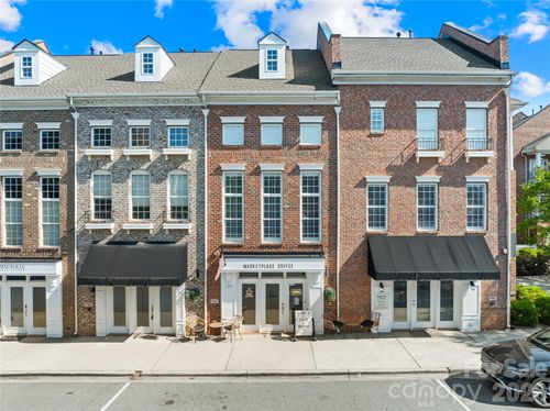 132 Market Place Ave, Mooresville, NC, 28117-8184 | Card Image