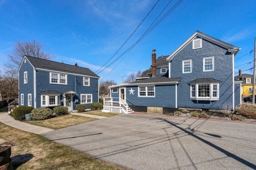 38 & 38R High St, Rockport, MA, 01966 | Card Image