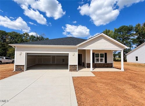 406 Thorntons Creek Dr, Erwin, NC, 28339-6004 | Card Image