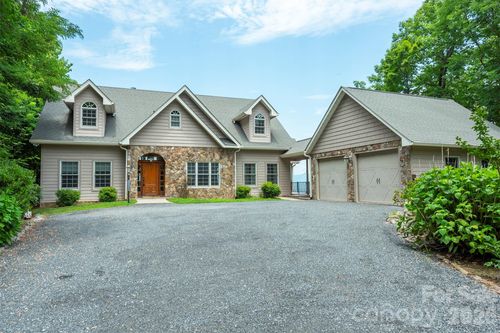 301 Oak Winds Dr, Old Fort, NC, 28762-5526 | Card Image