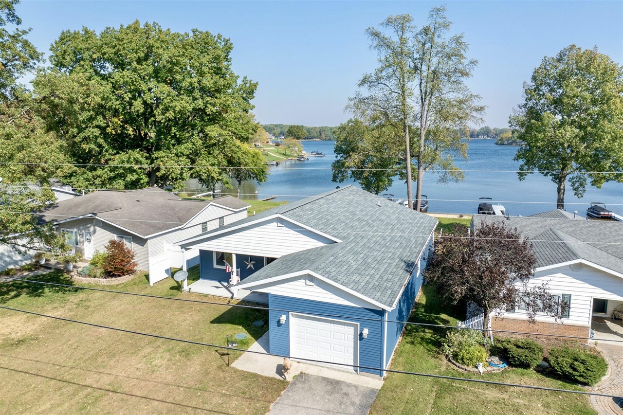 Royal Rd, Stanwood, MI 49346