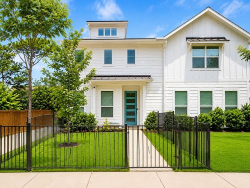 228 Sunset Ln, Fort Worth, TX, 76114-4327 | Card Image