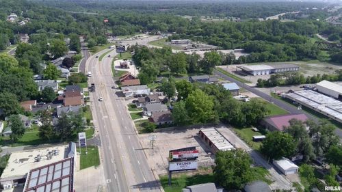 500 Mckinley Ave, Bartonville, IL, 61607-2056 | Card Image