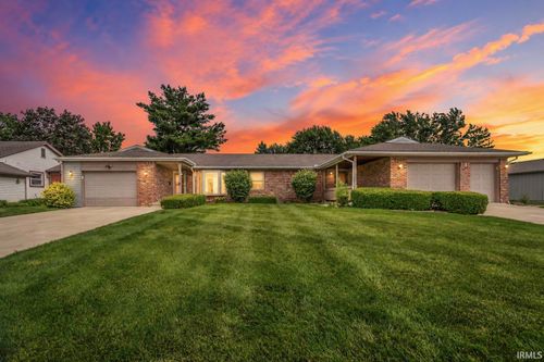 823 825 Woodmere Drive, Lafayette, IN, 47905 | Card Image