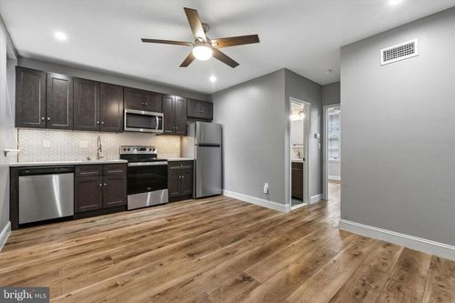 2f-418 S 15th Street, PHILADELPHIA, PA, 19146 | Card Image