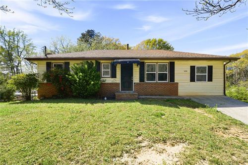 1650 Bridgeport Dr Nw, Atlanta, GA, 30318-3332 | Card Image