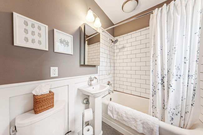 15-web-or-mls-15_Interior.jpg | Image 10