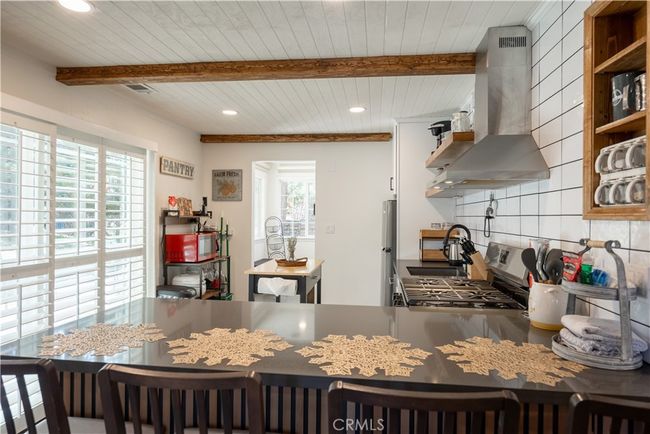 682 Maple Ln, House other with 3 bedrooms, 2 bathrooms and null parking in Sugarloaf CA | Image 34