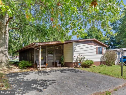 317-331 Jean Bradley Cir, FREDERICA, DE, 19946-2626 | Card Image