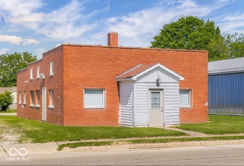 604 S Main St, Edinburgh, IN, 46124-1345 | Card Image