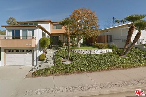 8352 Zitola Ter, Playa del Rey, CA, 90293-7836 | Card Image
