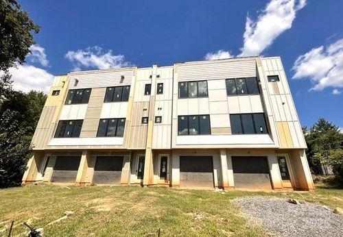 b-217 Walnut Ave, Charlotte, NC, 28208-4426 | Card Image