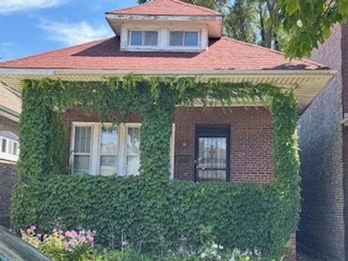 7429 S Vernon Ave, Chicago, IL, 60619-1813 | Card Image