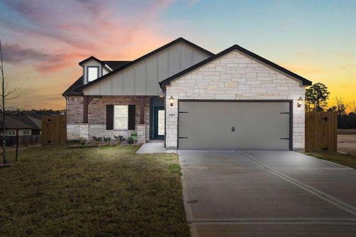 2507 Canyon Crown Ct, Conroe, TX, 77304-5191 | Card Image