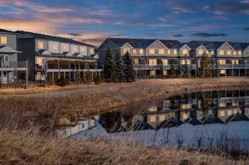 64-351 Monteith Dr Se, High River, AB, T1V0E9 | Card Image