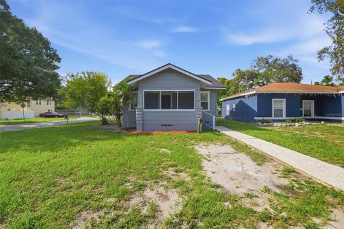 3745 16th Ave S, ST PETERSBURG, FL, 33711-2519 | Card Image