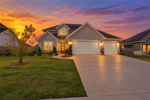 2812 S 20th St, Rogers, AR, 72758-6190 | Card Image