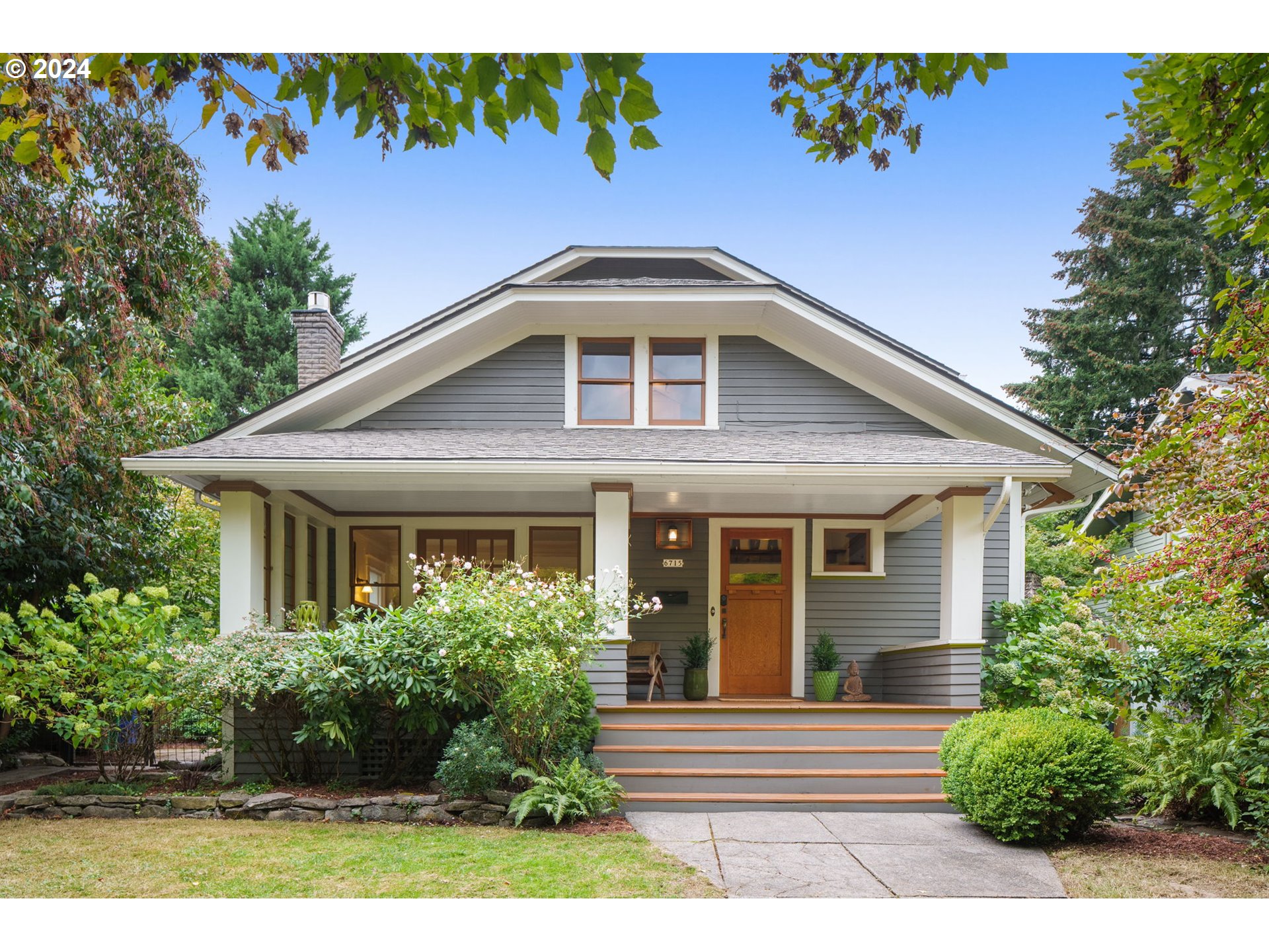 18th Ave, Portland, OR 97202