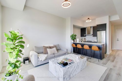 602-600 N Service Rd, Stoney Creek, ON, L8E0L2 | Card Image