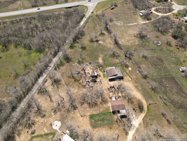 17423 Fx Ball Dr, House other with 1 bedrooms, 3 bathrooms and null parking in Elmendorf TX | Image 21