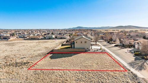 8493 N Prairie Vw, Prescott Valley, AZ, 86315-9177 | Card Image