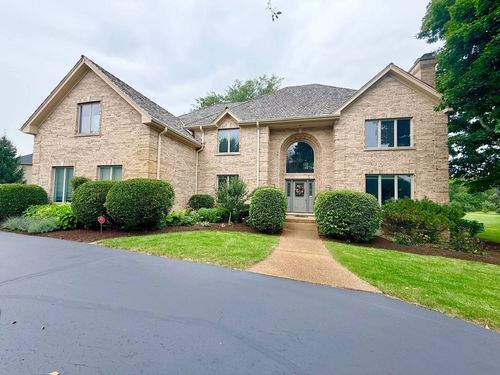 28278 Gray Barn Ln, Lake Barrington, IL, 60010-7700 | Card Image
