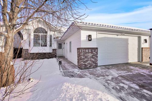 5 Old Boomer Rd, Sylvan Lake, AB, T4S1Y3 | Card Image