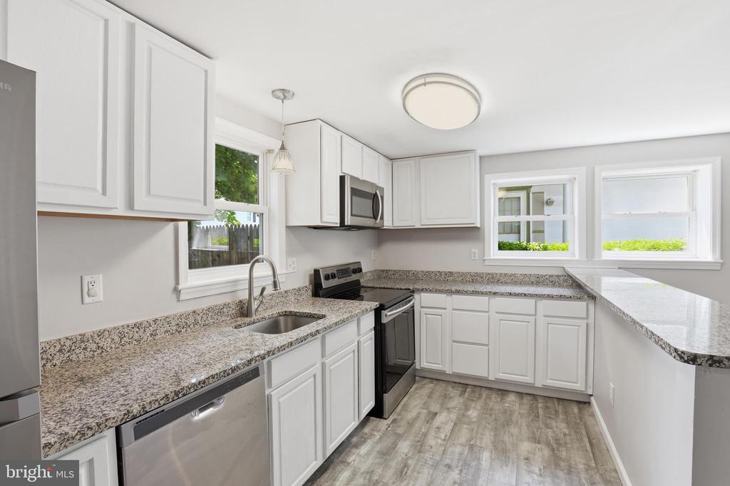 Residential in FREDERICA 5