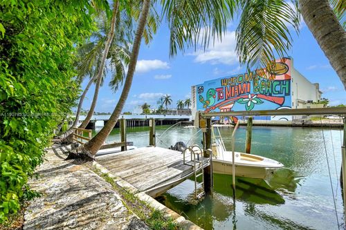 apt-206-4035 N Meridian Ave, Miami Beach, FL, 33140-3352 | Card Image