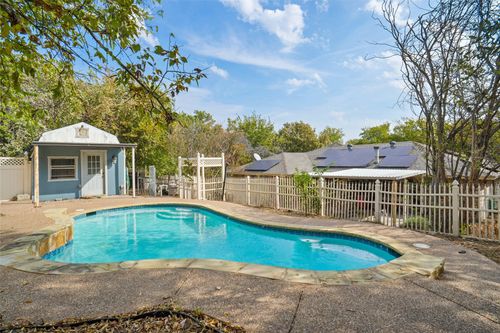 1312 Robyn Rd, Azle, TX, 76020-1660 | Card Image