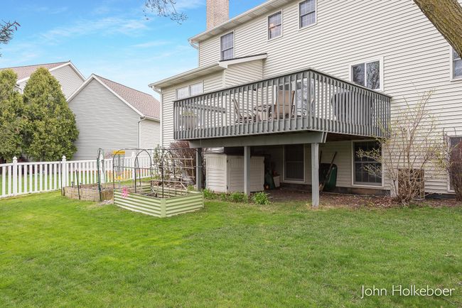 18_Back Exterior-2 | Image 52