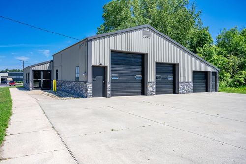 190 Prospect Ave, Mauston, WI, 53948-1142 | Card Image