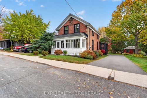 346 Russell St, Prescott, ON, K0E1T0 | Card Image