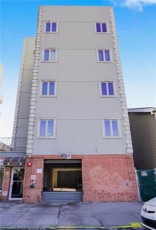 6f-2934 Brighton 4th St, Brooklyn, NY, 11235-8527 | Card Image