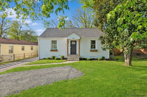 902 Broadmoor Dr, Nashville, TN, 37216-1704 | Card Image