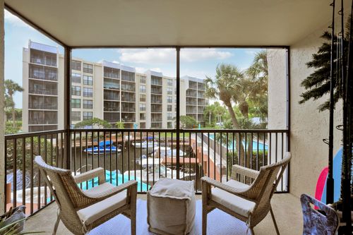 204-20 Royal Palm Way, Boca Raton, FL, 33432-7878 | Card Image