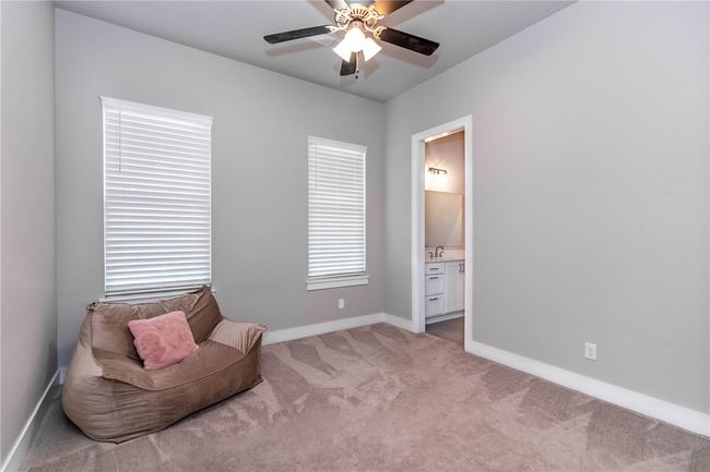 146 E South St, House other with 3 bedrooms, 3 bathrooms and null parking in Fayetteville AR | Image 14