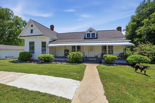 220 E Georgia Ave, Whitwell, TN, 37397-5302 | Card Image
