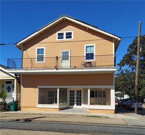 d-601 4th St, Gretna, LA, 70053-5972 | Card Image