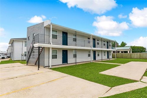 10-827 Milling Ave, Luling, LA, 70070-4442 | Card Image