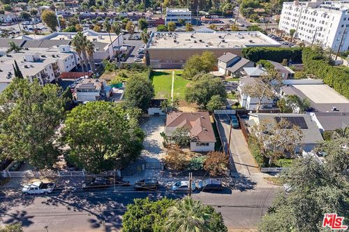 6443 Columbus Ave, Van Nuys, CA, 91411 | Card Image
