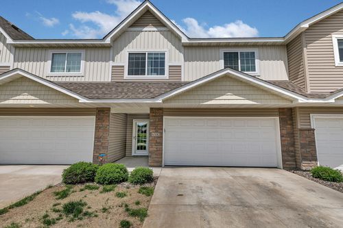 8587 Gateway Cir, Monticello, MN, 55362-4623 | Card Image