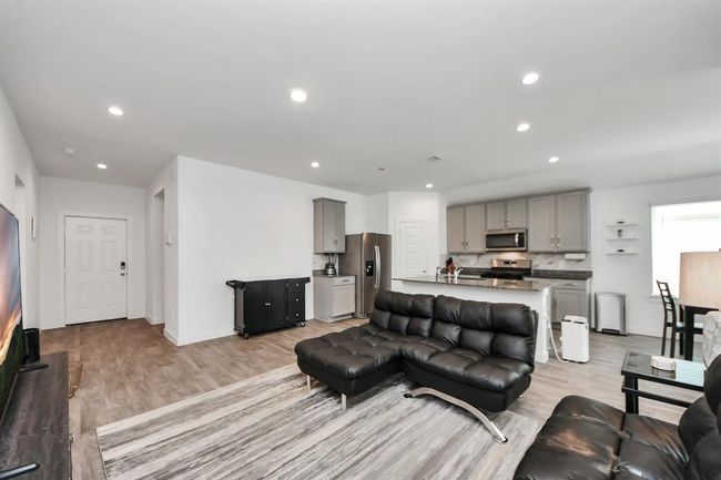 31811 Whittis Hill Way, House other with 3 bedrooms, 2 bathrooms and 2 parking in Fulshear TX | Image 10