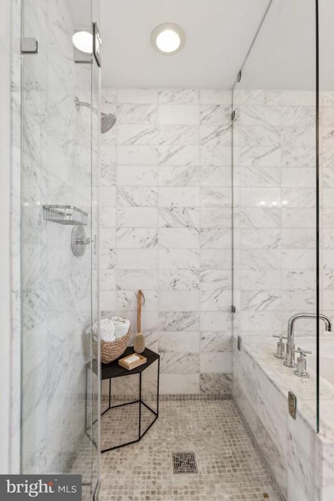 APT-1005 - 2001 15 Th St N, Condo with 2 bedrooms, 2 bathrooms and null parking in ARLINGTON VA | Image 33