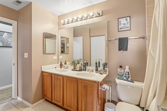 APT-207 - 2911 N Western Ave, Condo with 2 bedrooms, 2 bathrooms and 1 parking in CHICAGO IL | Image 19