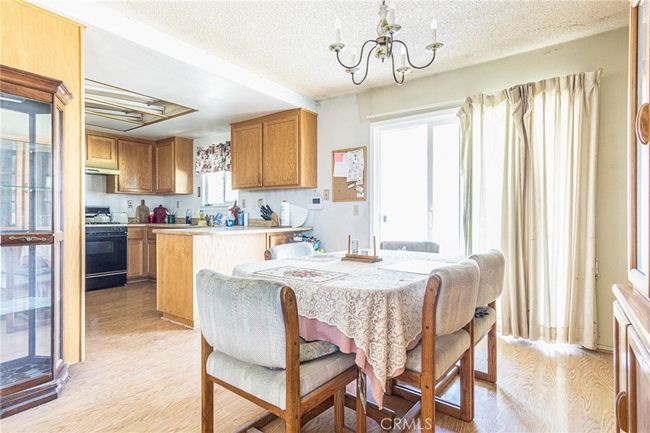 15660 Yates Rd, House other with 3 bedrooms, 2 bathrooms and 2 parking in Victorville CA | Image 9