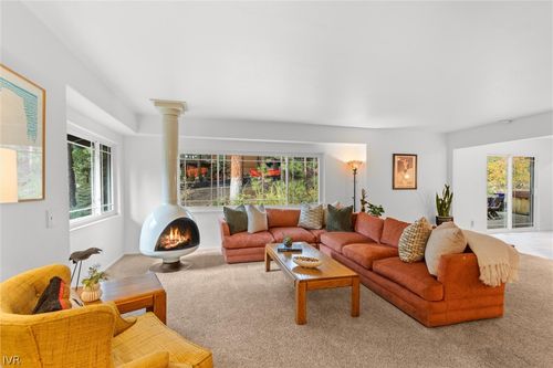 433 Winding Way, Incline Village, NV, 89451-9109 | Card Image