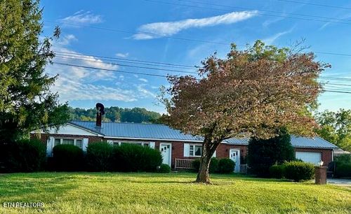 11532 Wilderness Rd, Ewing, VA, 24248-8100 | Card Image